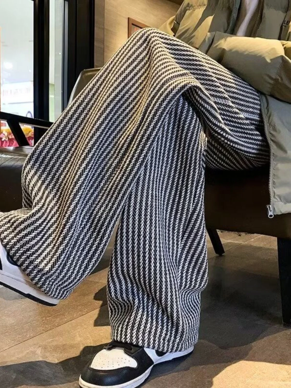 

Американские трикотажные длинные брюки, мужские весенне-осенние тяжелые повседневные свободные прямые брюки с цветочным принтом длиной до пола