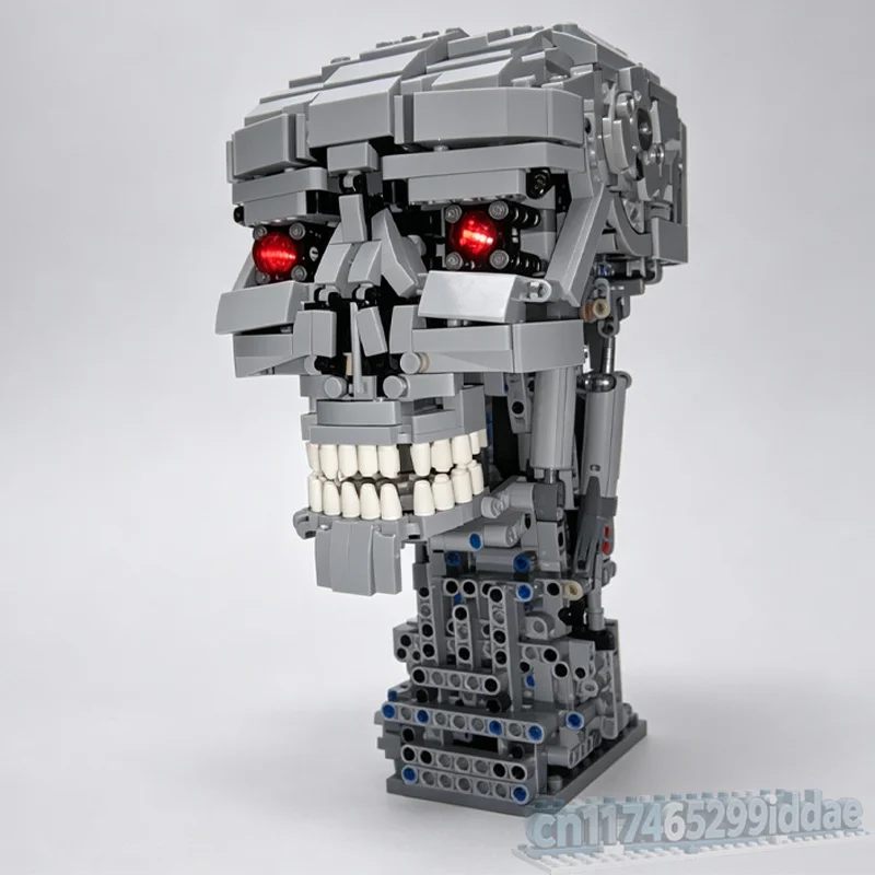 1834PCS Futuristic Robot Skull Building Blocks Mechanical Head Model DIY Assembly Set Science Fiction Display Festival Gift Toy
