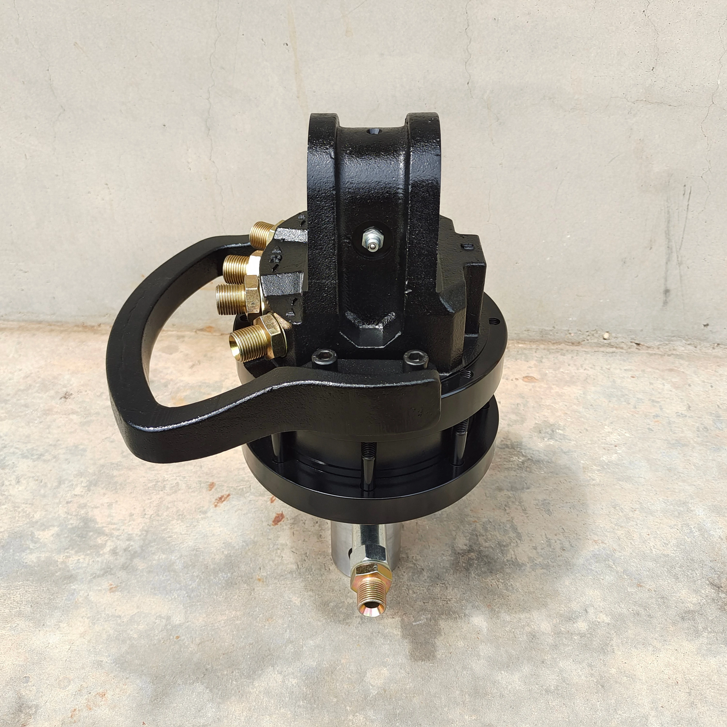 

Tilt Rotator Model Gr30 - Hydraulic Timber Grapple Rotator For 1 To 5 Ton Excavators