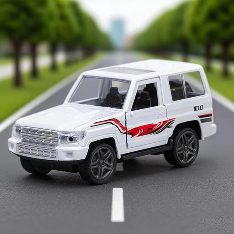 

1:32 модель автомобиля Land Cruiser из сплава, пикап с откатным механизмом, детская игрушка, дисплей, игрушка для мальчика