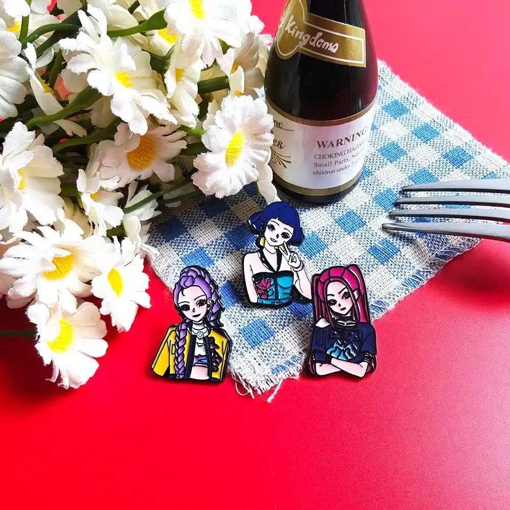 4 قطعة KPop شيطان الصيادين المينا بروش شارة HUNTR/X سبيكة ظهره ملحق رومي ميرا زوي تصميم مجوهرات هدية للأطفال