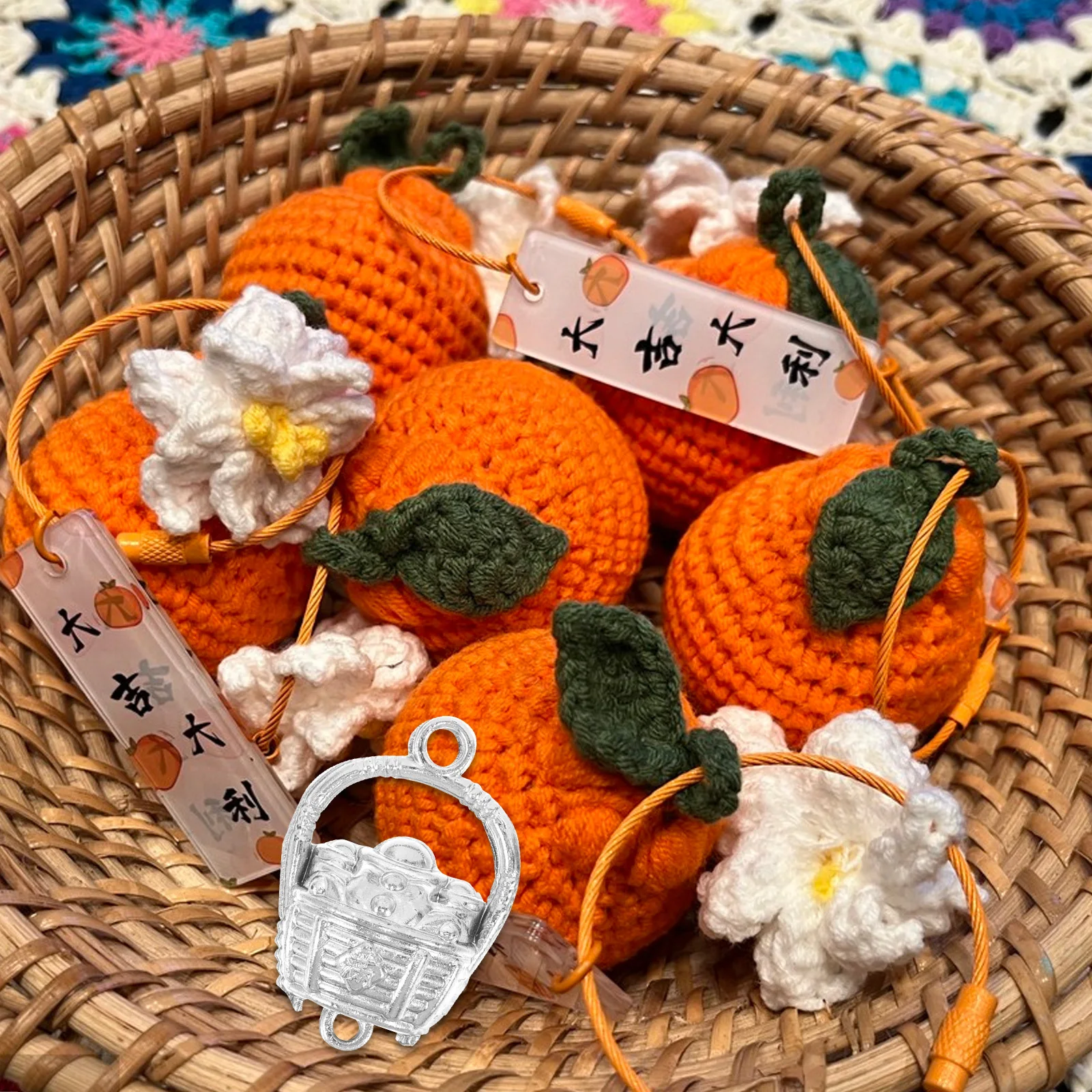 

40Pcs Creative Flower Basket Charm Pendants Plastic Lightweight DIY Craft Supplies Party Decorations Christmas Mini Ornaments