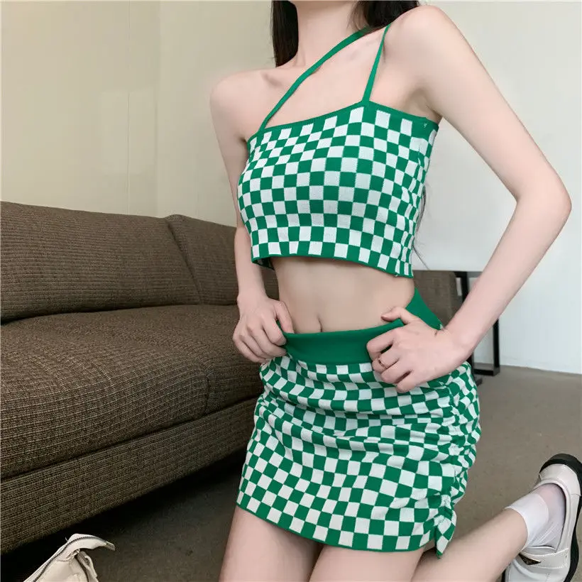 

Летняя сексуальная винтажная клетчатая футболка на бретельках с запахом груди, летняя юбка трапециевидной формы с высокой талией, женская одежда, трендовый костюм из двух предметов нестандартной формы