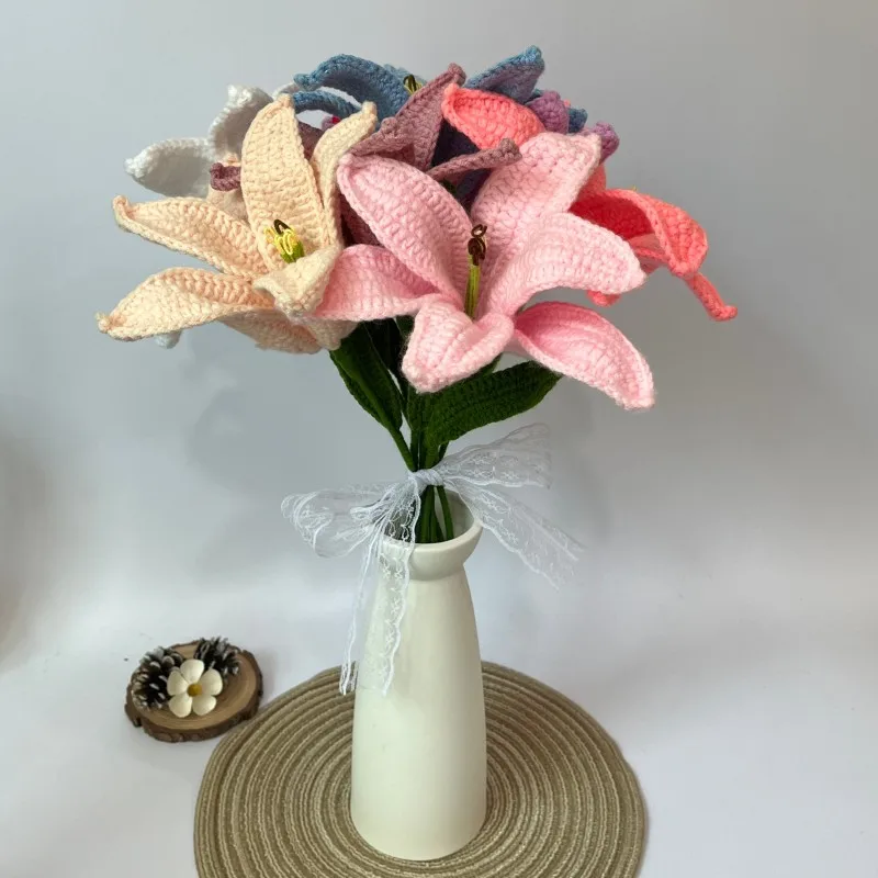 

1Pcs Crochet Lily Bouquet Of Artificial Flowers Creative Hand-Woven Desktop Wedding Home Graduation Decoration Beautiful Gifts