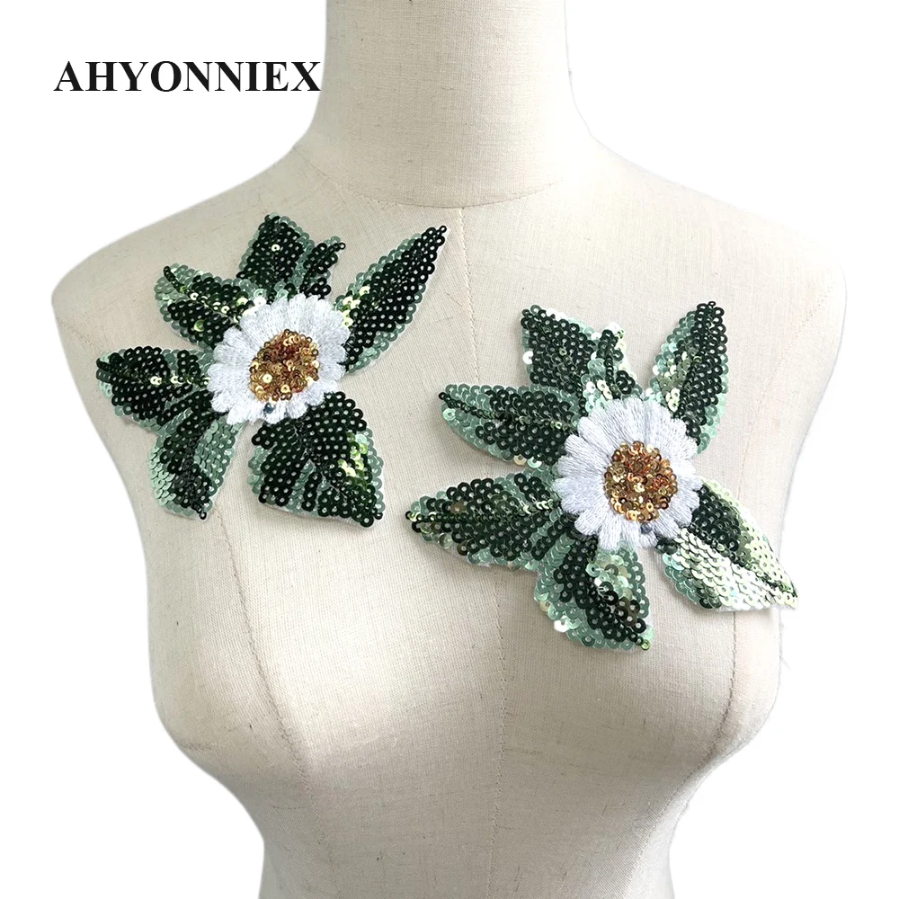 AHYONNIEX 1 Piece Green Sequins Daisies Flowers Patches Embroidered Applique for Clothing Sew On Patch for Clothes