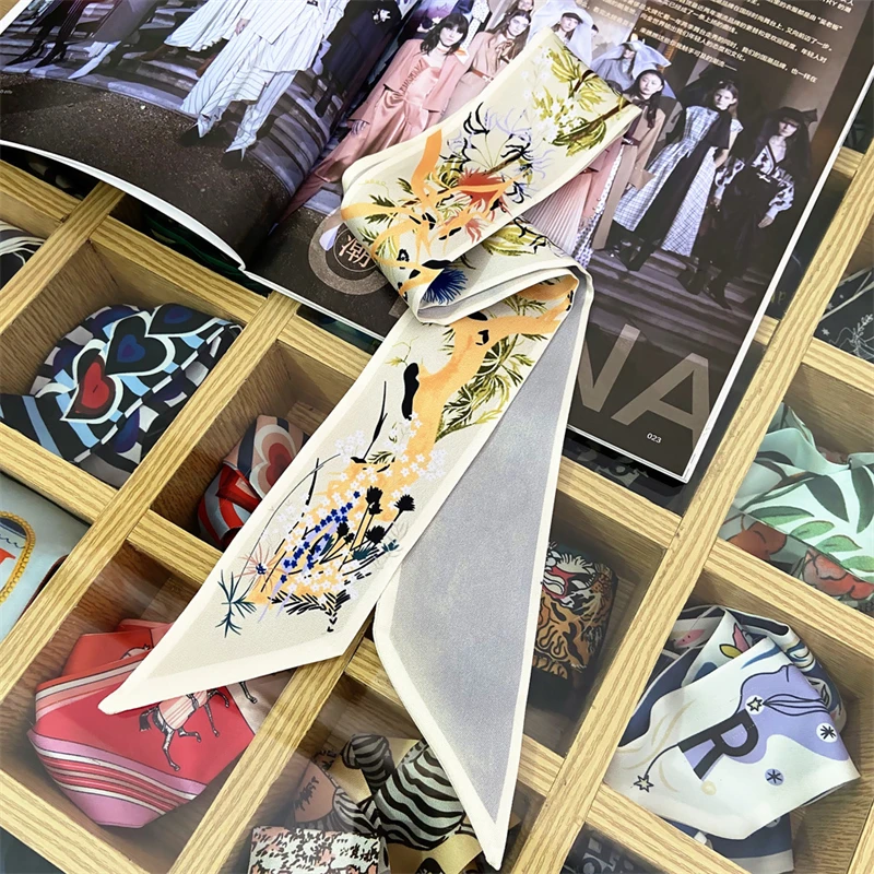 2022Brand Small Scarves, Neckties, Scarves, Bags, Handles, Silk, Elongated Ribbons, Women\'s Accessories New Pattern