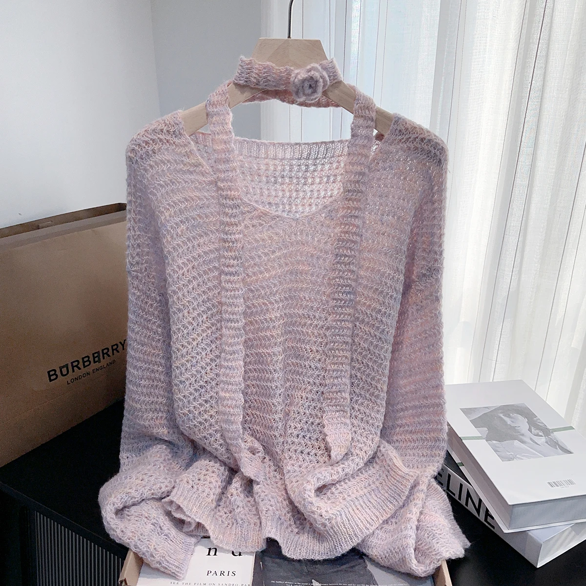 

Women's Sweater Fashion V-neck Crochet Hollow Knit Sweater Autumn Thin Loose Short Paragraph Ladies Tops Korean Jumper
