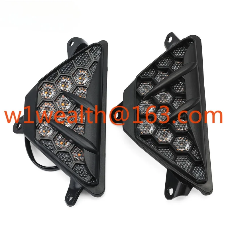 Suitable for 400 Ninja 650 modified LED turn signal ZX-6R honeycomb signal light motorcycle accessories