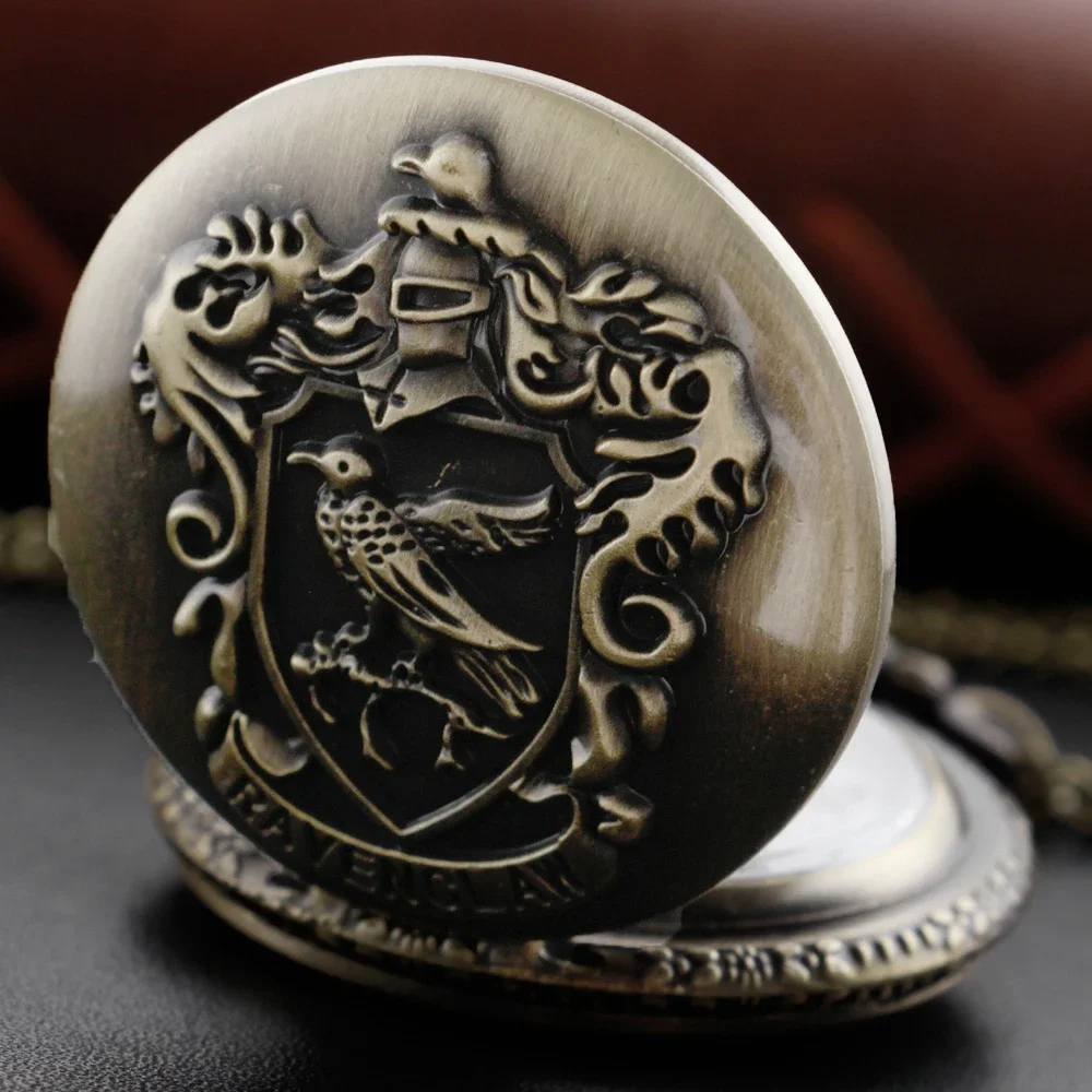 College Magic Pendant Bronze Time Quartz Pocket Watch Necklace Clock Justice Magic Undead Bird Noble Badge Men Women clock Gift