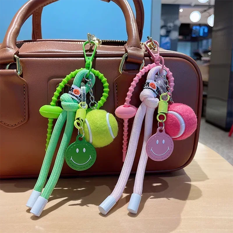 Lanière tissée à la main avec visage souriant, breloque pour téléphone, sac à dos, porte-clés coloré Simple, pendentif, accessoires cadeau