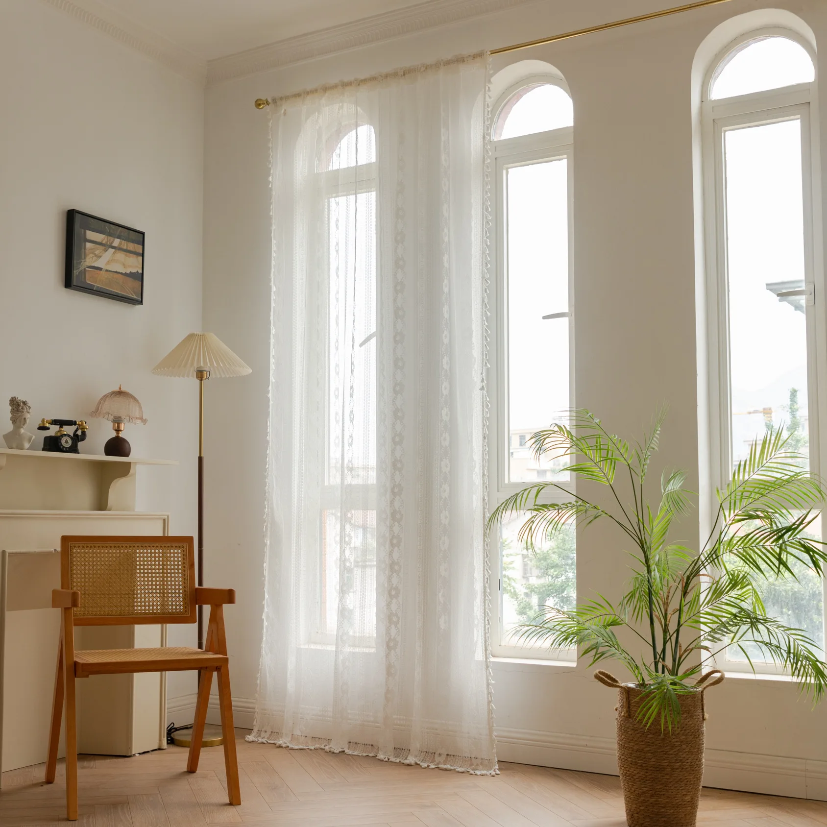 

Gentle Lace Curtains, American-Style Crocheted Hollow-Out Design, Fresh and Light-Transmitting High Quality Thick Yarn Luxury