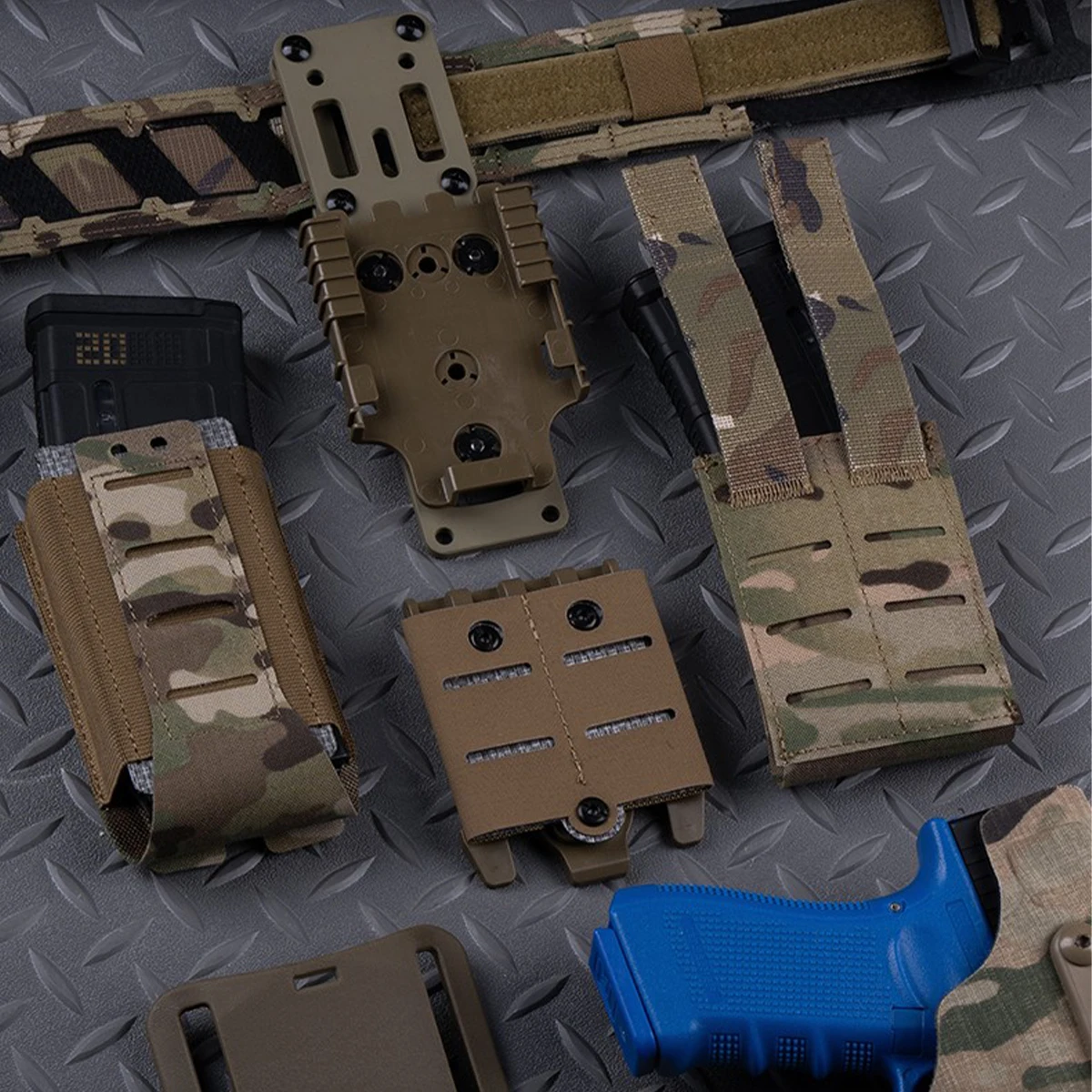 QLS Quick-Release-Adapter, Zubehör für Molle-System, Zubehörtasche, tragbare Jagdausrüstung, CS, taktische Schießfilm-Requisiten