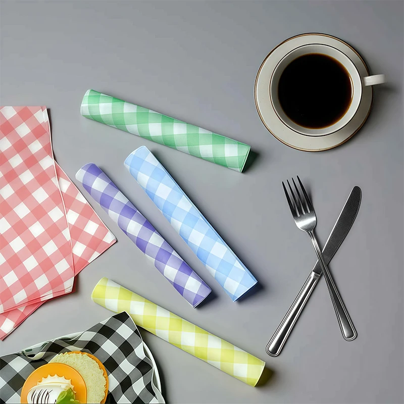 100 pezzi di carta vibrante a quadretti resistente al grasso, fogli di carta per gastronomia, panini, hamburger, carta da regalo per alimenti fritti, per feste, festival