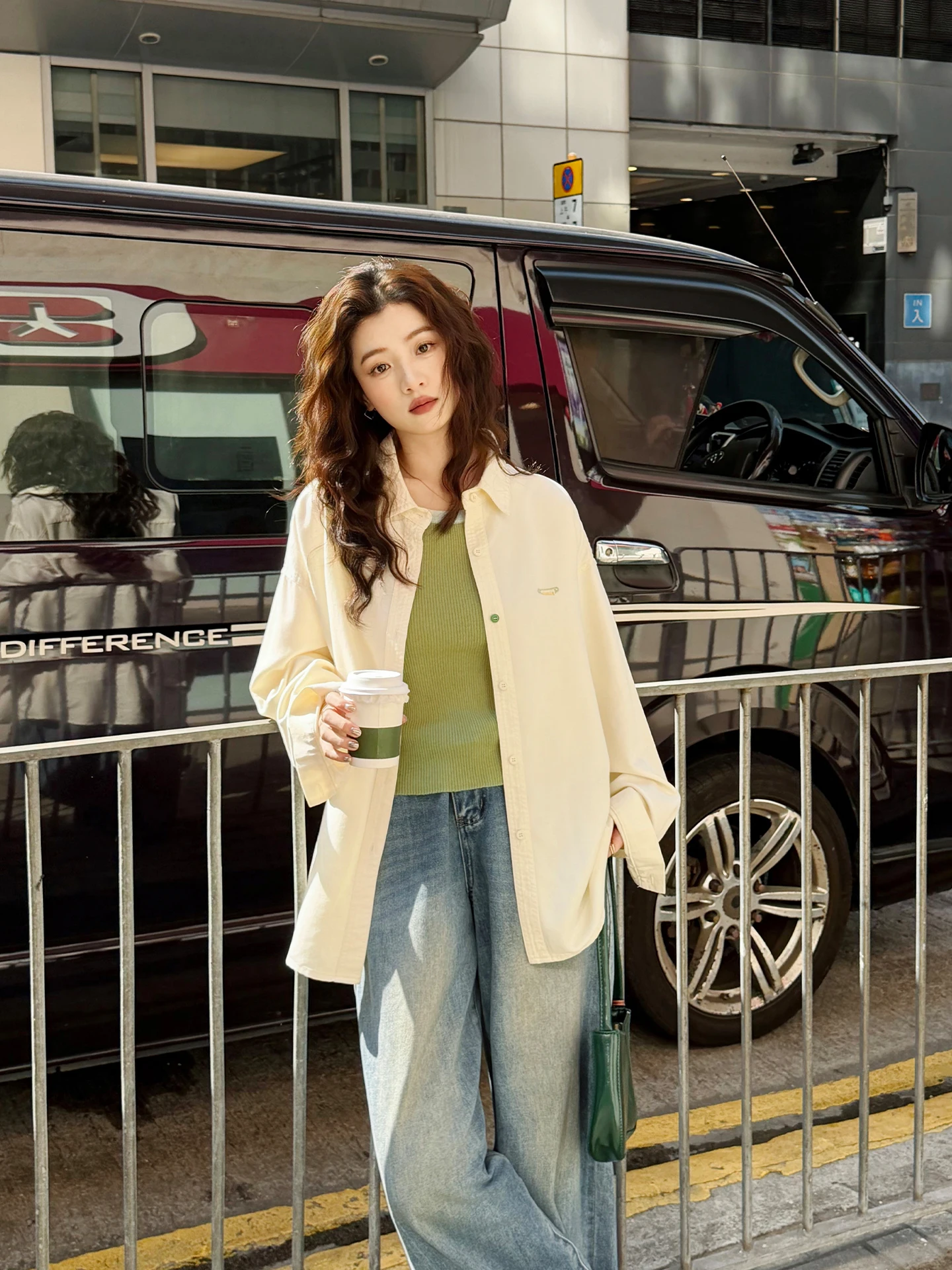 

Spring 2026 Casual Loose Long Sve irt Coat Embroidered Letter Design Light Beige Comfortable Versatile Women's Outerwear