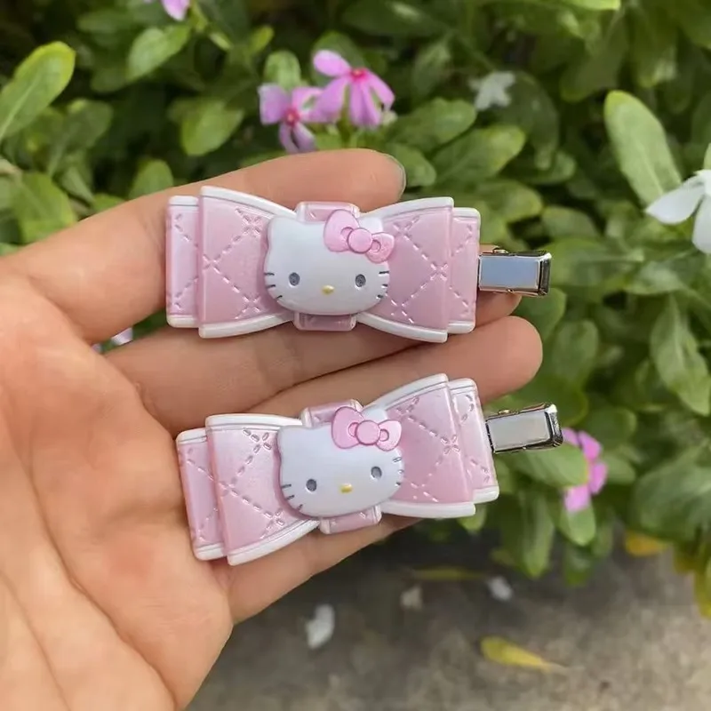

Hello Kitty Hair Clip