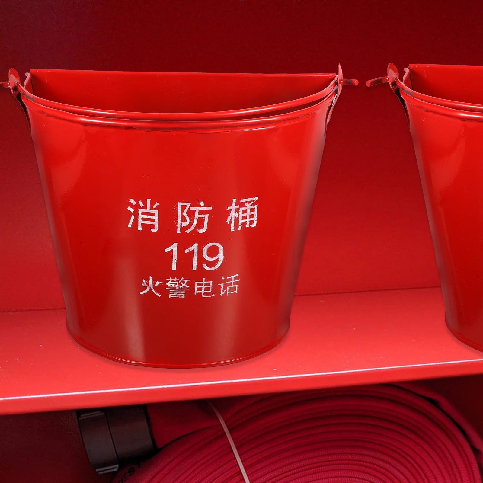 1pc Feuer Notfall Eimer Kreative Halbrunde Sand Eimer Für Feuer Verdickte Notfall Ausrüstung