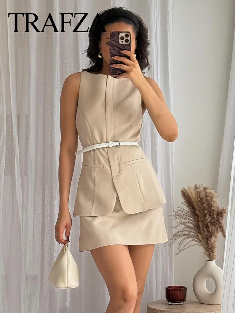 

TRAFZA 2025 Female Summer High Street Mini Dress Solid O-Neck Sleeveless Pockets Belt Decoration Zipper Women Fashion Dresses