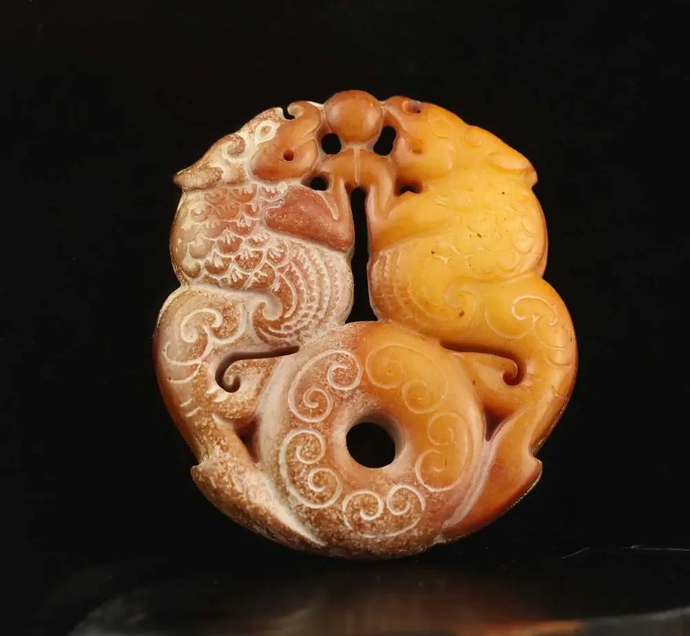 Old natural jade hand-carved statue of dragon Ornament Statue