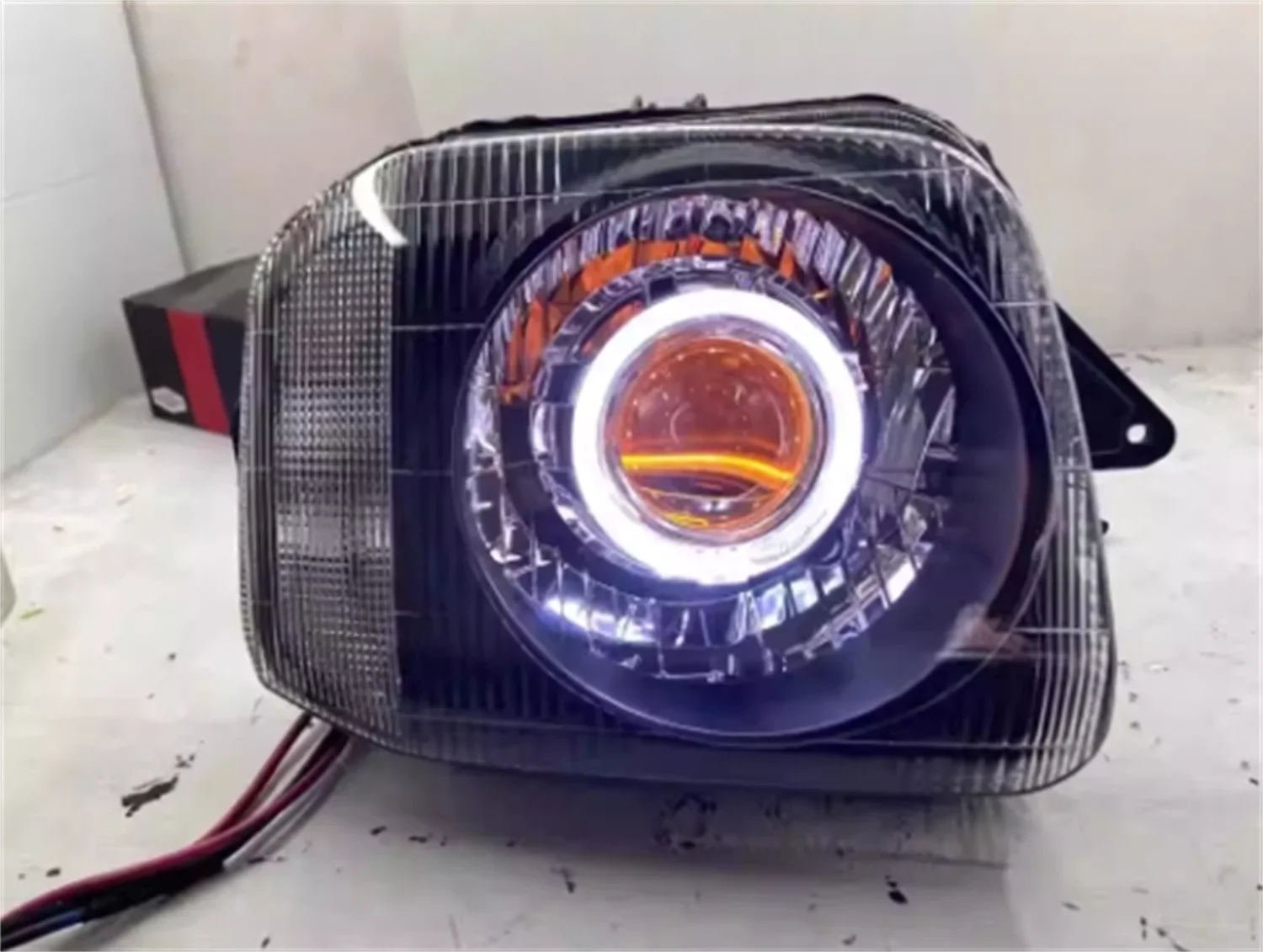 

Передний фонарь, светодиодная фара в сборе для Suzuki Jimny Angel eyes DRL, дневные ходовые огни, указатель поворота