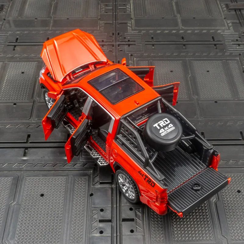 1:32 Toyota Tantu pick-up modèle en alliage retirer acousto-optique porte-ouverture jouet pour enfants voiture cadeau d'anniversaire