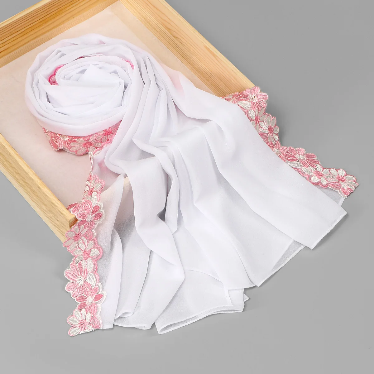 

Solid Chiffon Thin Headscarf Long Scarf Embroidery Lace Fashion Versatile Soft Wrap For Women Daily Outfit Match Turbante Mujer