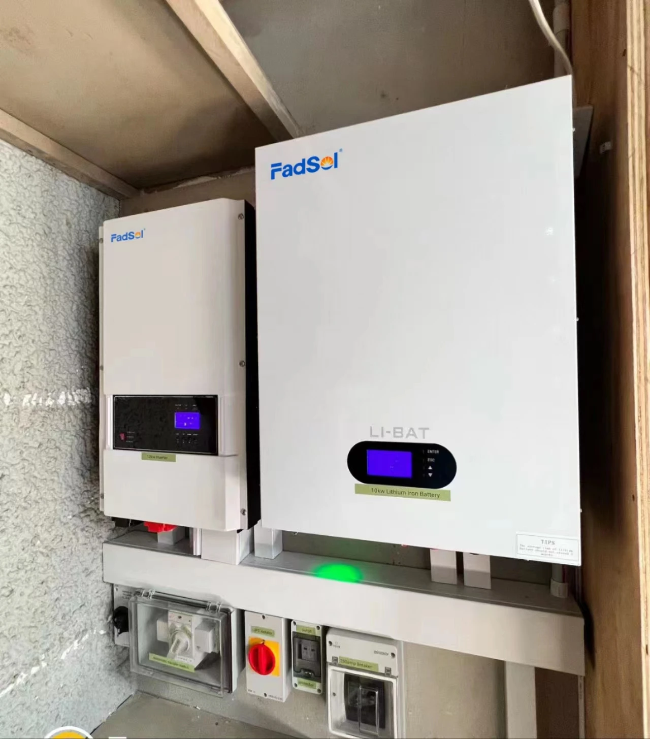 Hybrid Solar Inverter 10KW Solar Energy Inverter on Off Grid Solar Energy Systems for Home