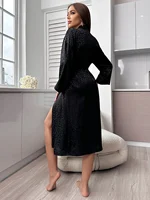 Printed Women's Long Sleeve Nightgown Elegant And Comfortable Home Pajamas Simple Fashion Bathrobe - Image 2