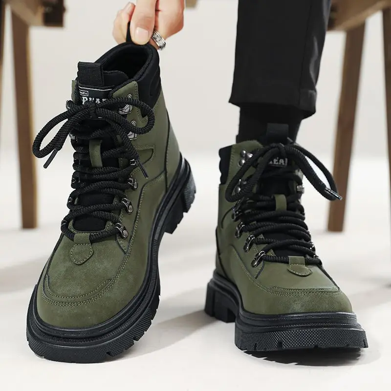 

Мужские ботинки с высоким вырезом на шнуровке для походов на открытом воздухе, большие размеры, зимние теплые ботинки с мехом, модные повседневные мужские туфли в стиле ретро 2024, низкая цена