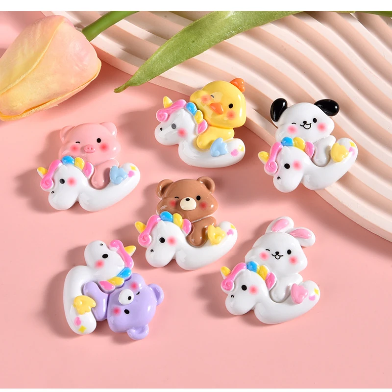 

5pcs Cartoon Animals Bear Unicorn Flatback Resin Charms Cabochons for Bows Mini Resin Figures Decorative Christmas Decorations