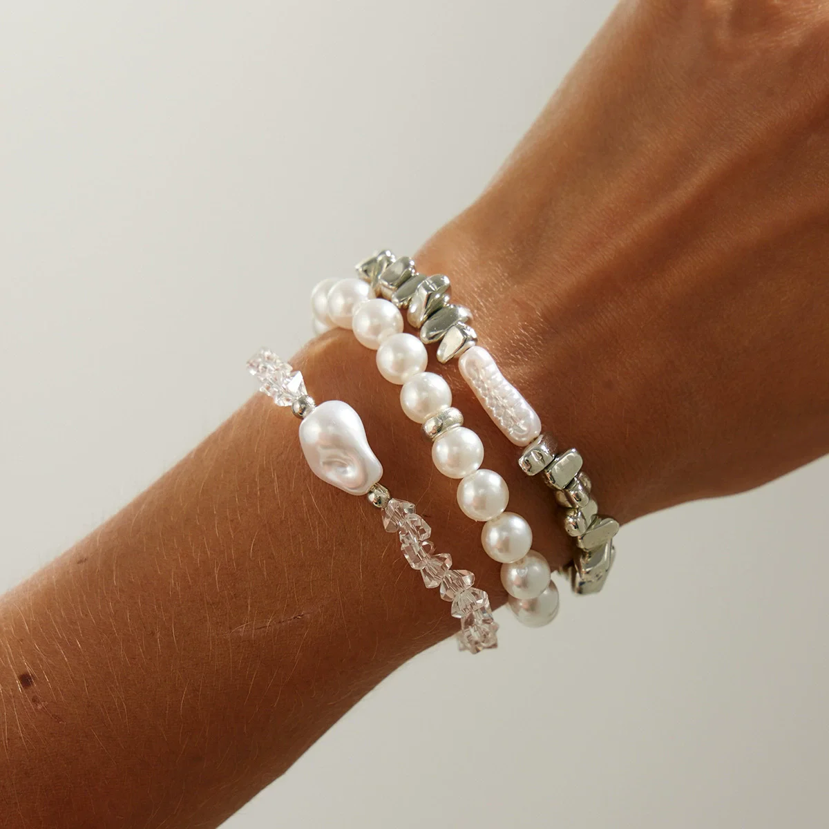Moda pulseiras para mulheres novo vintage irregular ccb contas imitação pérola corrente jóias presente dos namorados b074