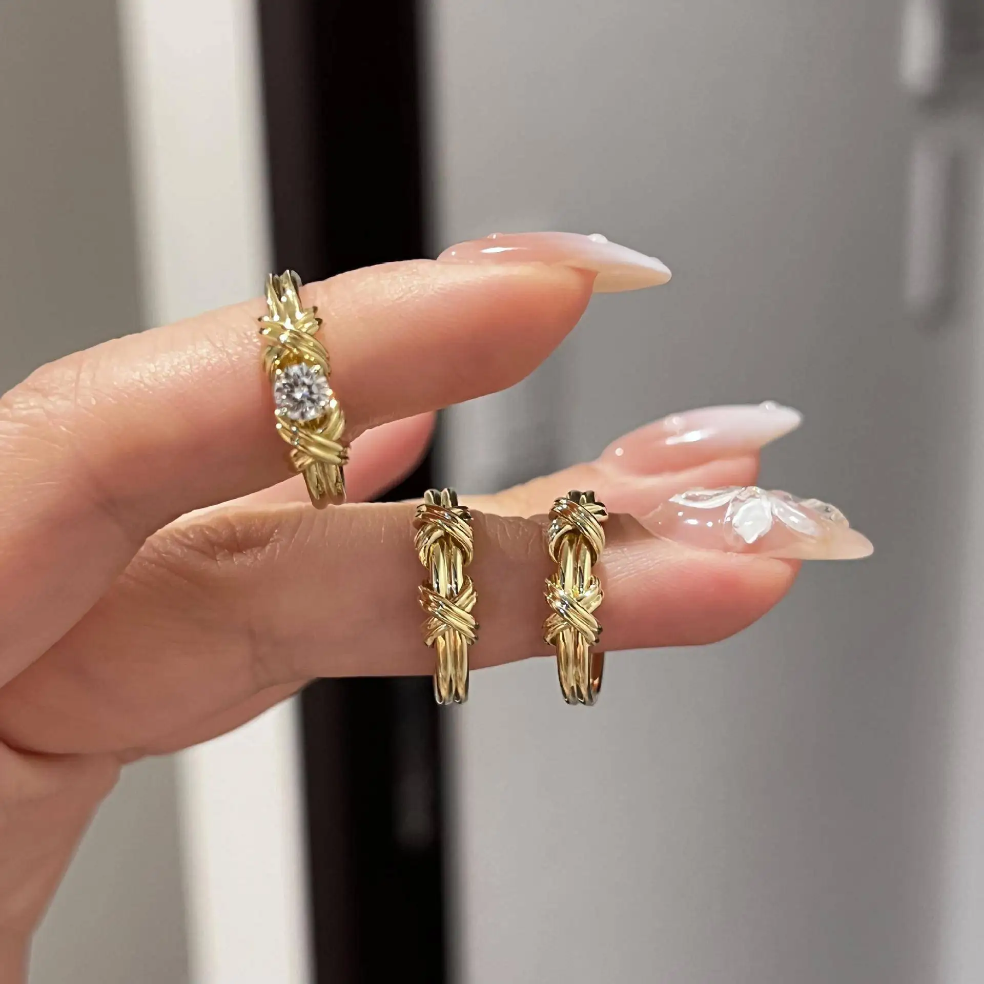 cross-rope-knot-diamond-embedded-silver-ring-vintage-irregular-twist-line-finger-ring-gift-lucky-year-ancient-luxury-ring