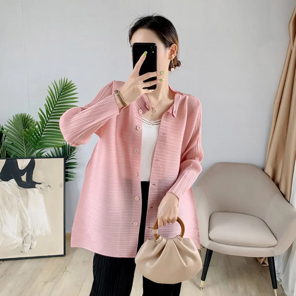 

Женская модная маленькая плиссированная верхняя рубашка в западном стиле, весенняя свободная рубашка, куртка в гонконгском стиле