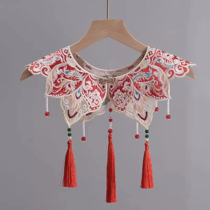 

Vintage Qipao Women Clothing Streetwear Ethnic Style Embroidery Wraps Horse-face Hanfu Poncho Capes Cloak Shawls Fashion Clothes