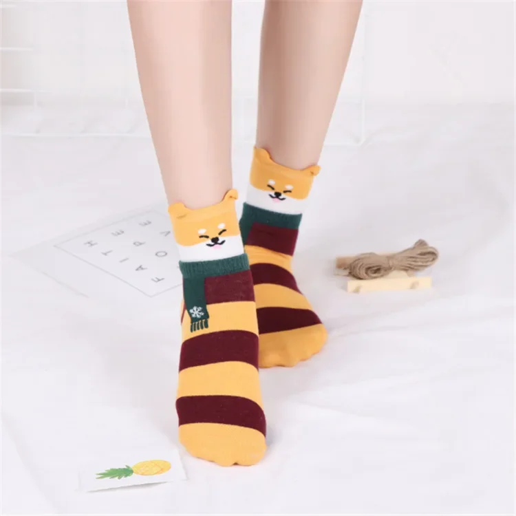 1pair Women Cotton Casual Wide Striped Socks Cartoon Animal Scarves Straight Board Socks Female New Striped Medium Length Socks