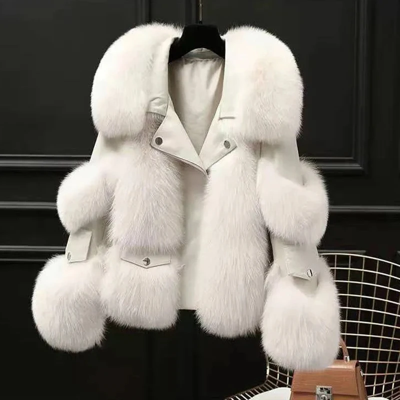 Fashion New 2023 Explosions On The Top Grade Temperament Coat Female Winter Warm Foreign Style Young Fur Coat Female Tid