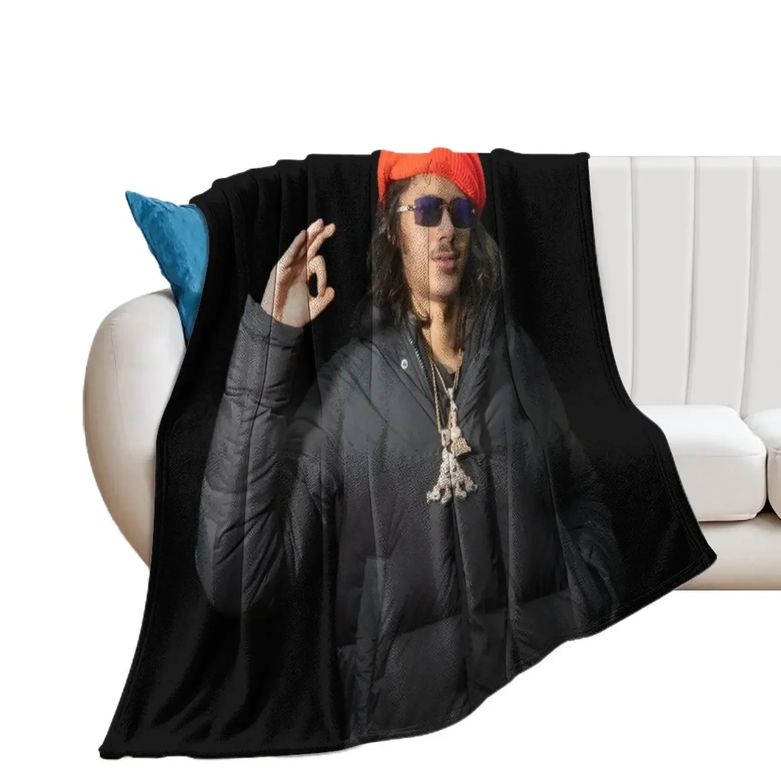 

Babytron In The Studio Turban Posing Throw Blanket christmas decoration For Sofa Thin Sofa Quilt Large Blankets