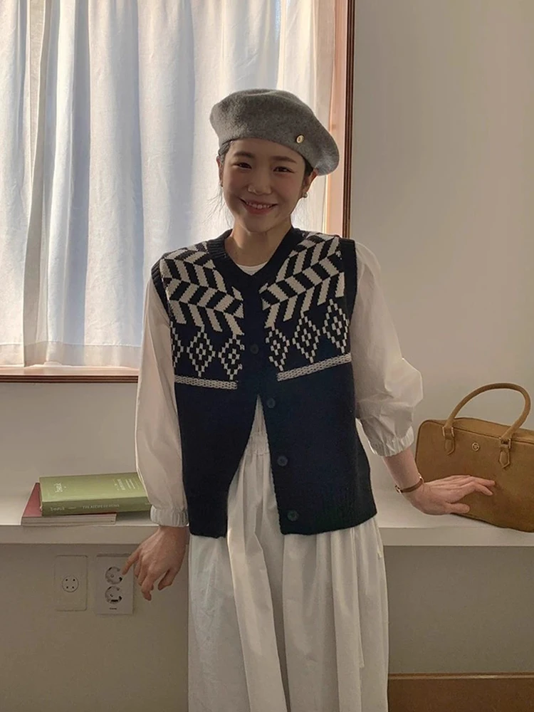 

Soft Chunky Knitted Vest Women's Early Autumn New Sle College Wind Patchwork Color Blo Floral Pattern Layering Top