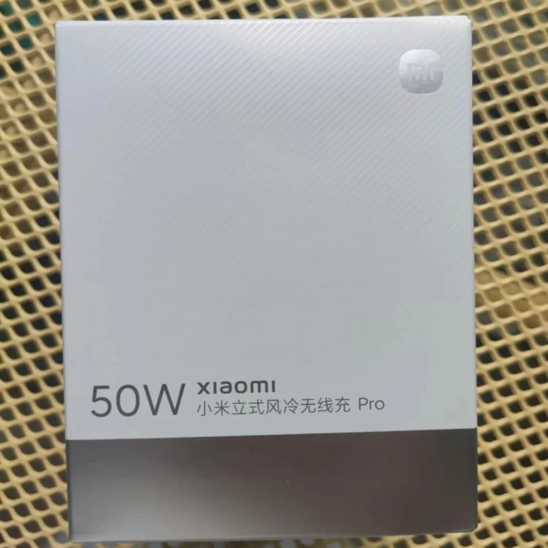 Xiaomi Mi 50W Wireless Charger Pro Vertical Air Cooling Fast Charging For Xiaomi 15/14/13/12/11 Series For iPhone Series
