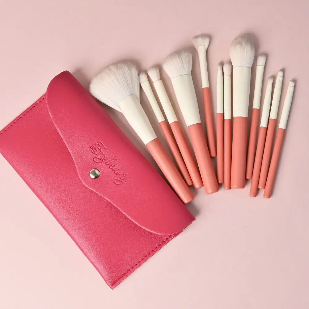 Flauschiges Make-up-Pinsel-Set, weiches Haar mit Aufbewahrungstasche, Lidschattenpinsel, Holzgriff, tragbarer Concealer-Pinsel für Anfänger