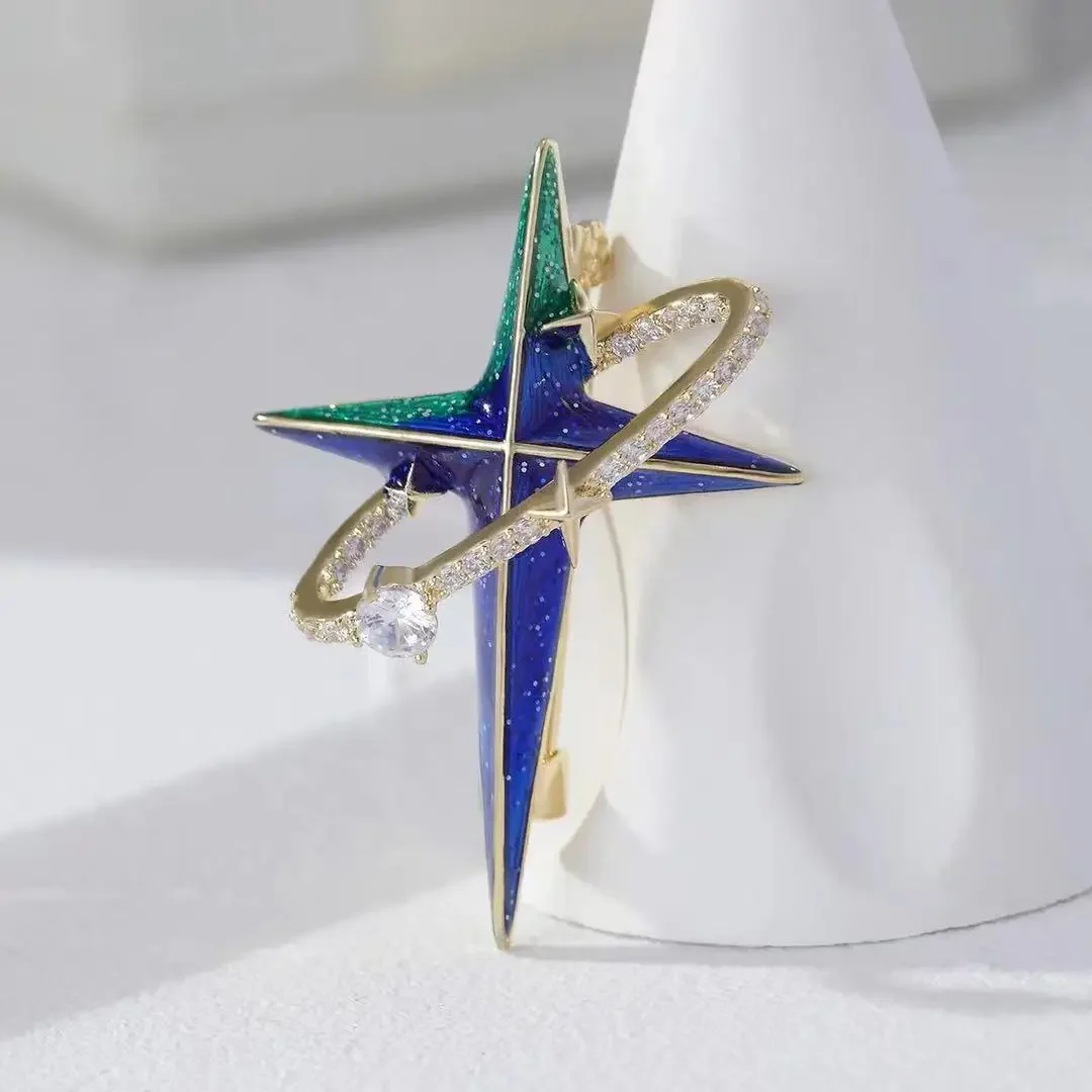 Fashion Enamel Blue Four-Pointed Star Brooches Rhinestone Cosmic Orbit Collar Pins for Clothes Accesories Concert Party Jewelry