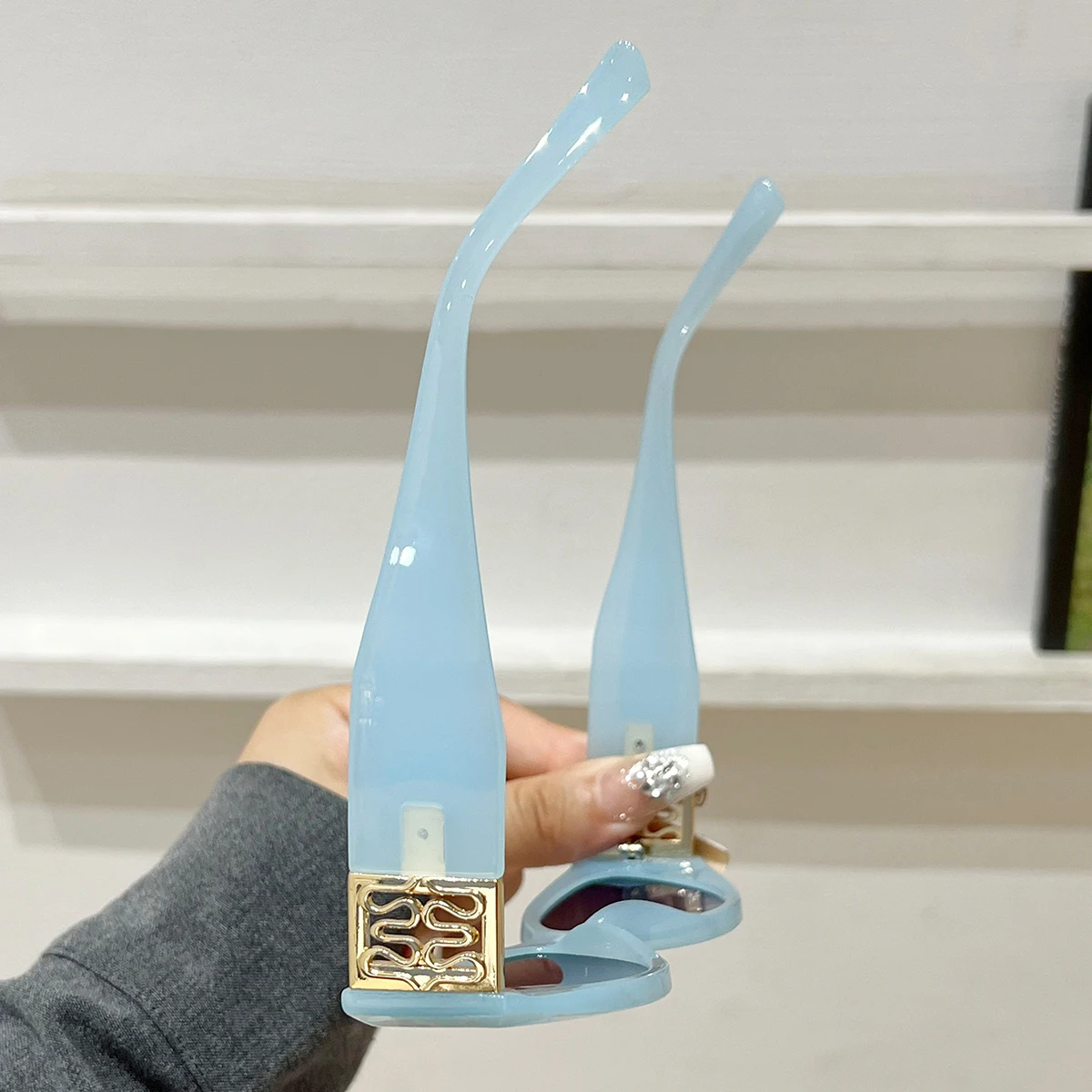 1개 여성용 패션 안경 신상 라이트 럭셔리 메탈 오벌 Y2K 트렌디 레트로 다용도 일상 야외용 선글라스