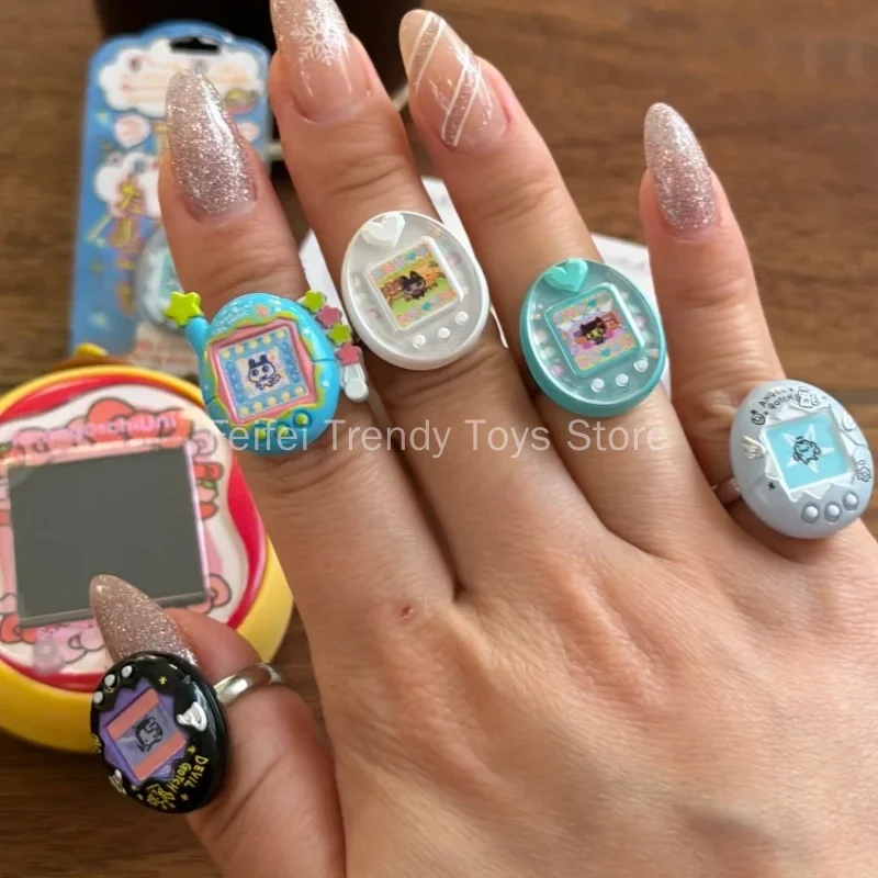 Bandai Gashapon Tamagotchi Transparente Elektronische Mini-Spielkonsole Haustier-Gerät Ring Anhänger Peripherie Sammlerstück Spielzeug