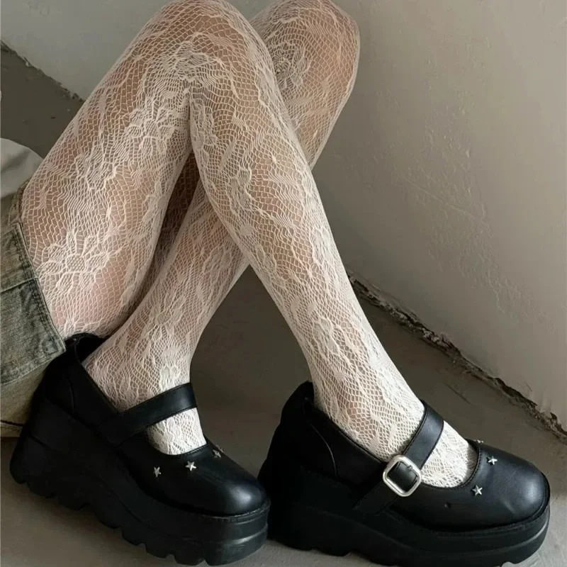 

Spicy Girl Style Flower Mesh Socks Colorful Embroidered Hollow Out Women's Pantyhose Sexy Vintage Lace Long Socks