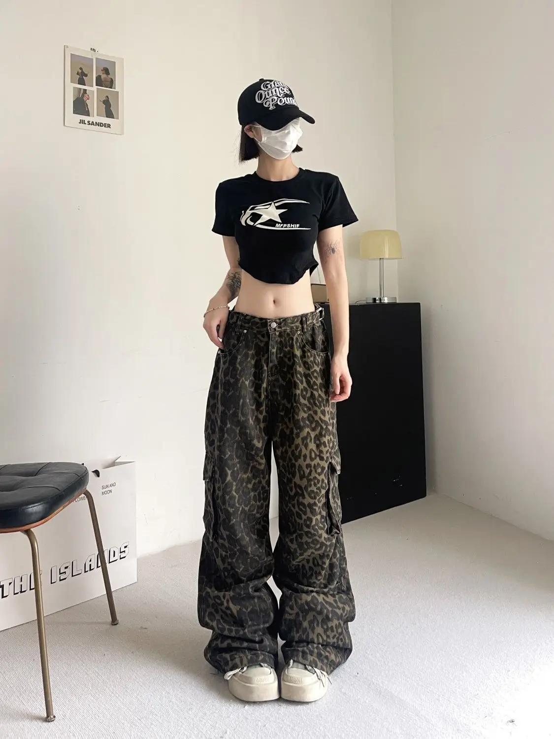 Unisex Jeans 2025 Autumn Retro Leopard Print Cargo Pants Women's Niche Design High Waist Wide Leg Loose Casual Trousers