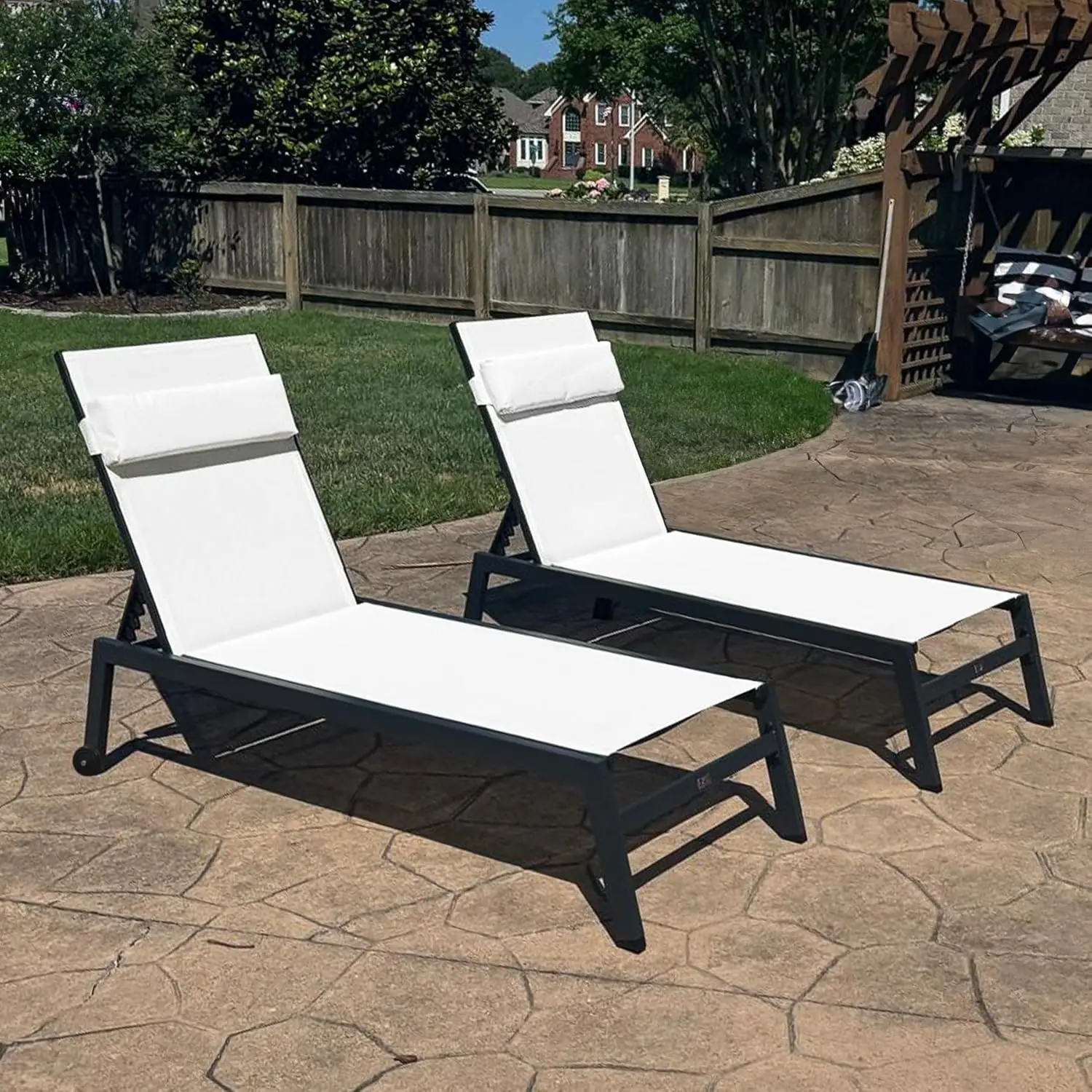 Thumbnail 4 - #3 Trending Sunloungers Right Now