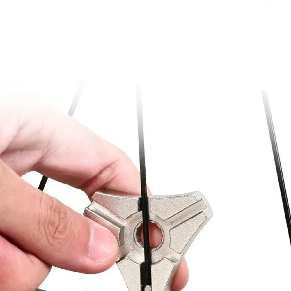 Bicycle Spoke Nipple Wrench 3.2/3.3/3.5mm 3-in-1 MTB Cycling Wheel Rim Adjuster Spanner Repair Service Axis Triangular Tool