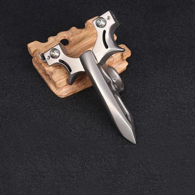 

Portable Stainless Steel Stinger Slingshot – Flat Leather, Quick-Press Design for Outdoor EDC, Camping & Hunting