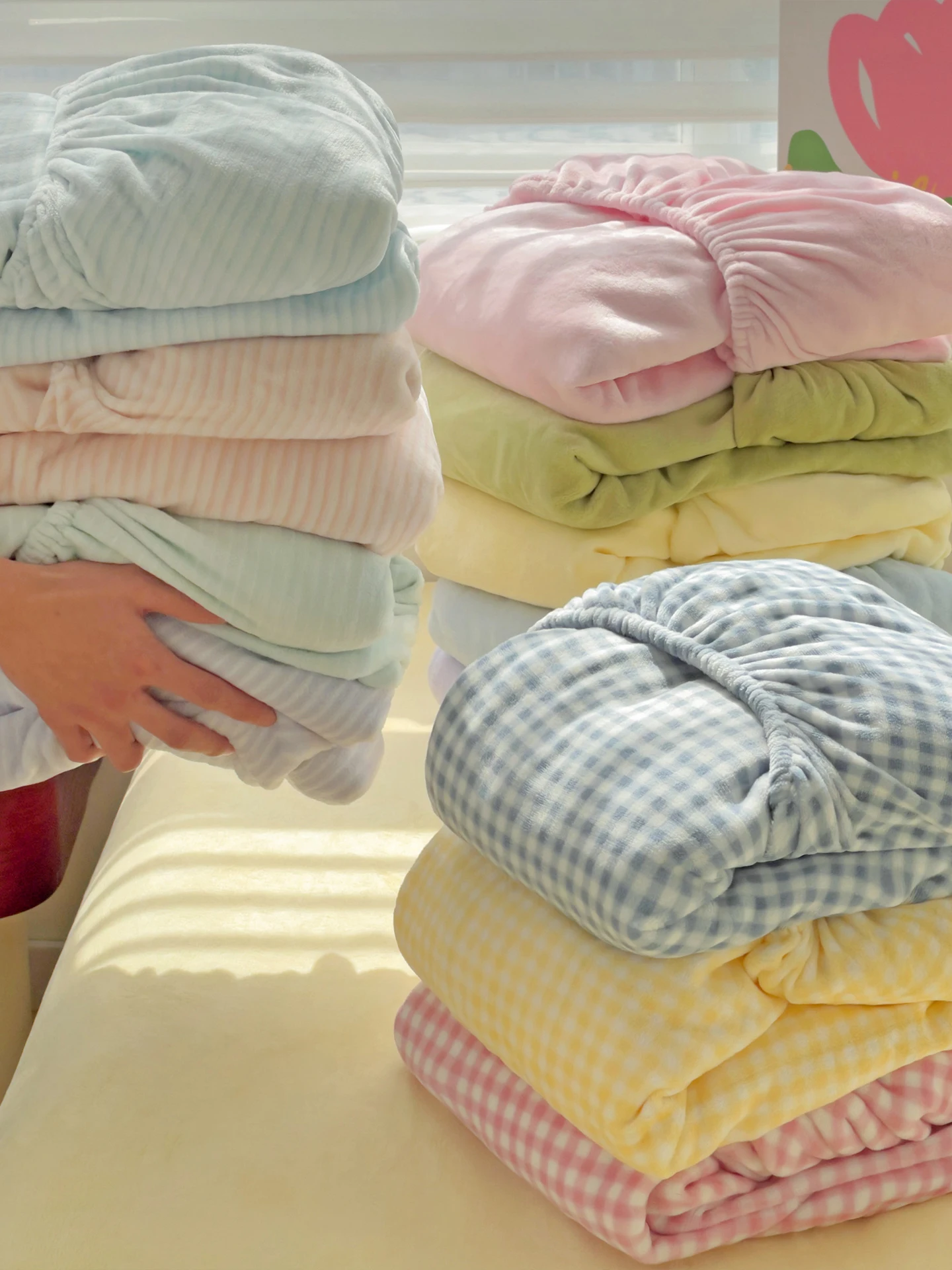Soft Plush Bed Sheet Macaron Color Striped Checkered Milk Velvet 2 Meter 15 Fale Velvet Simple Style All Seasons Universal