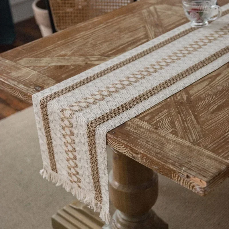 

Boho Table Runner Burlap Stripe Splicing Two-color Woven Tassel Natural TV Cabinet Dining Table Runner Decoration