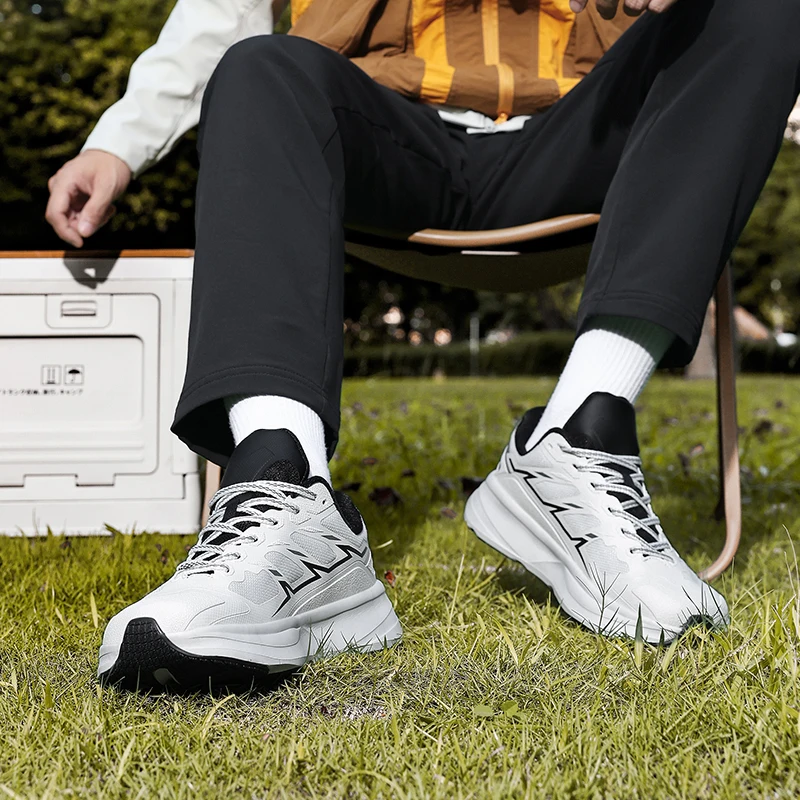 

2025 New Mountaineering Shoes Comfortableanti Slipwear Resistant Running Shoes High Quality Sports And Leisure Men'S Shoes39-46